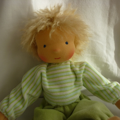 Schlamperle. Stoffpuppe nach Art der Waldorfpuppe