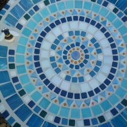 Beton Vogeltränke Mosaik Wasserschale Biene