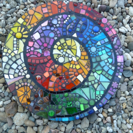 Mosaik  Garten Trittstein Farbverlauf Regenbogen Schnecke