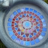 Mosaik Vogeltränke Keramik blau rot
