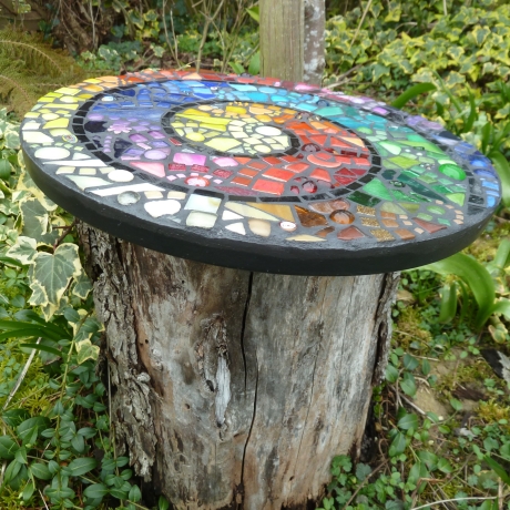 Mosaik  Garten Trittstein Farbverlauf Regenbogen Schnecke
