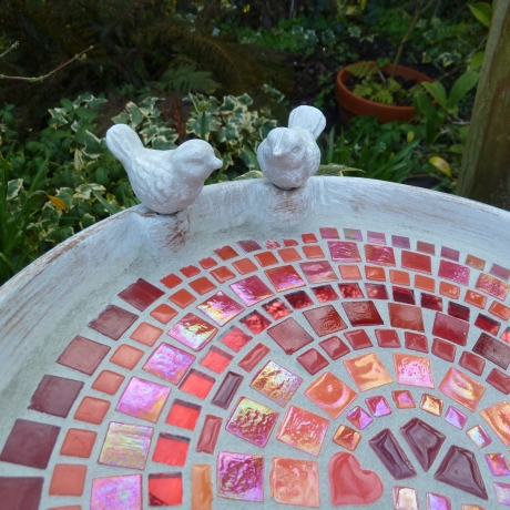 Mosaik Vogeltränke Blattform Rot orange