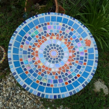 Beton Vogeltränke Mosaik Wasserschale Fisch