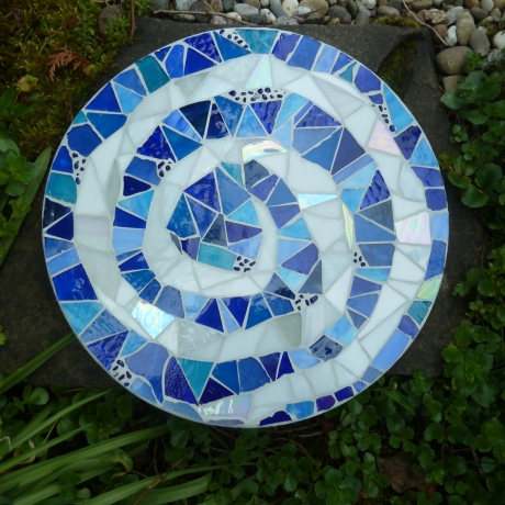 Mosaik  Garten Zierstein Dekostein rund Spirale