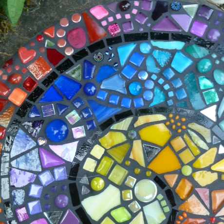 Mosaik  Garten Trittstein Farbverlauf Regenbogen Schnecke