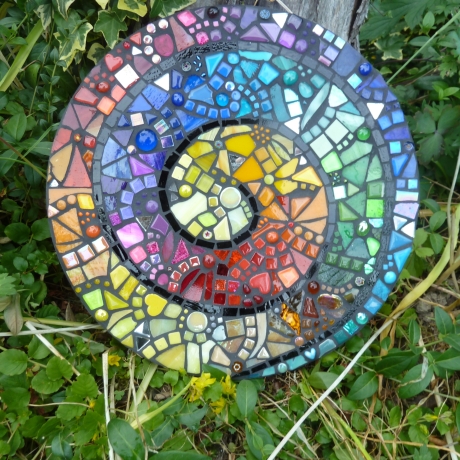 Mosaik  Garten Trittstein Farbverlauf Regenbogen Schnecke