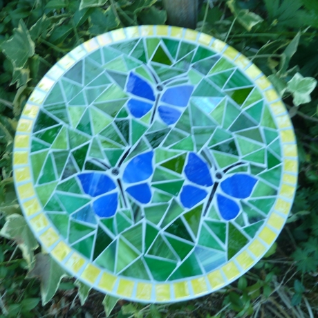 Mosaik  Garten Trittstein Schmetterlinge blau