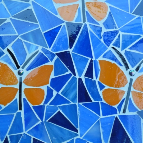 Mosaik  Garten Trittstein Schmetterlinge orange