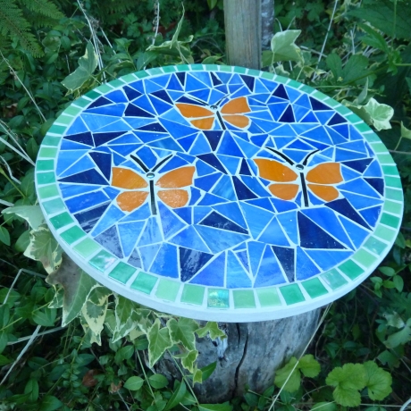Mosaik  Garten Trittstein Schmetterlinge orange