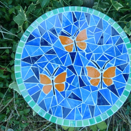 Mosaik  Garten Trittstein Schmetterlinge orange