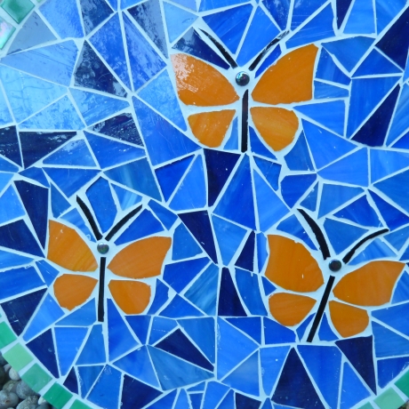 Mosaik  Garten Trittstein Schmetterlinge orange