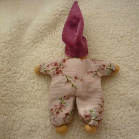 TausendschönStoffpuppen: Schlenkerchen Musselin