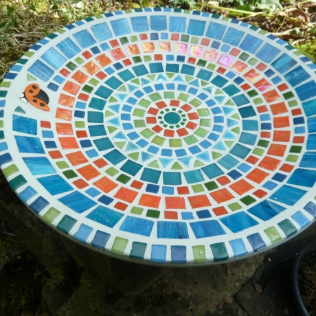 Beton Vogeltränke Mosaik Wasserschale Marienkäfer