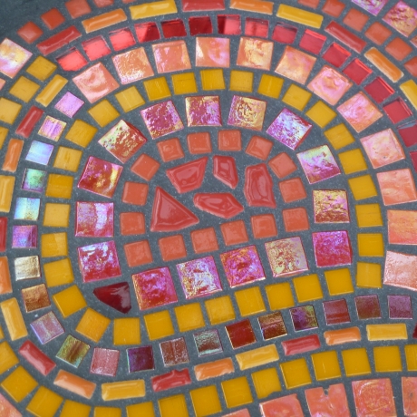 Mosaik Vogeltränke Blattform Rot orange
