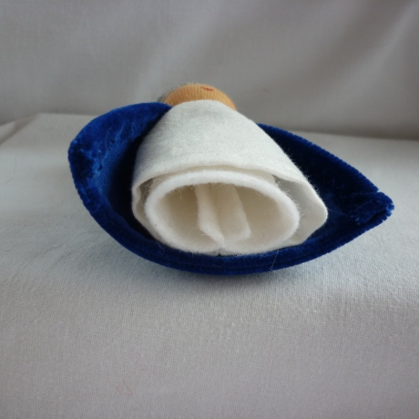 TausendschönStoffpuppen: Fingerpüppchen König