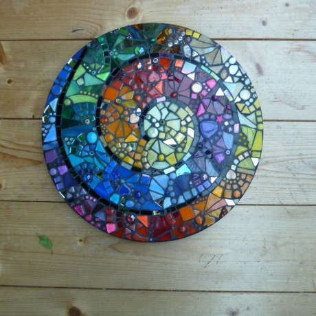 Mosaik  Garten Trittstein Farbverlauf Regenbogen Schnecke