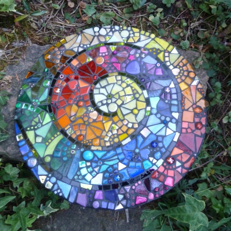 Mosaik  Garten Trittstein Farbverlauf Regenbogen Schnecke