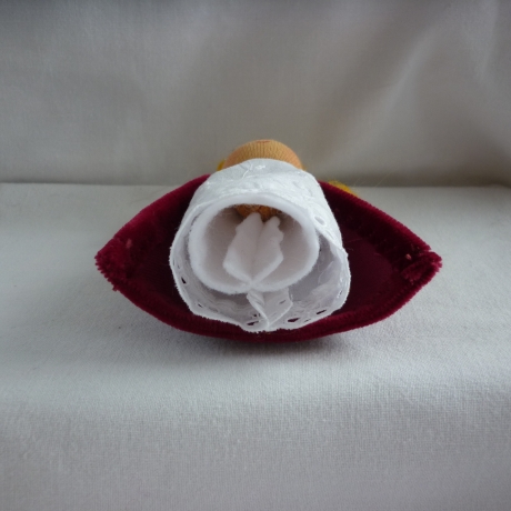 TausendschönStoffpuppen: Fingerpüppchen Königin