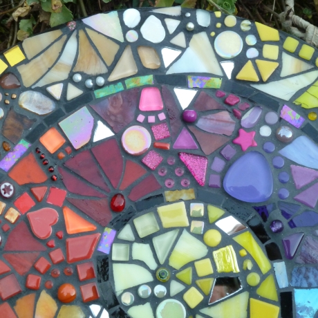 Mosaik  Garten Trittstein Farbverlauf Regenbogen Schnecke