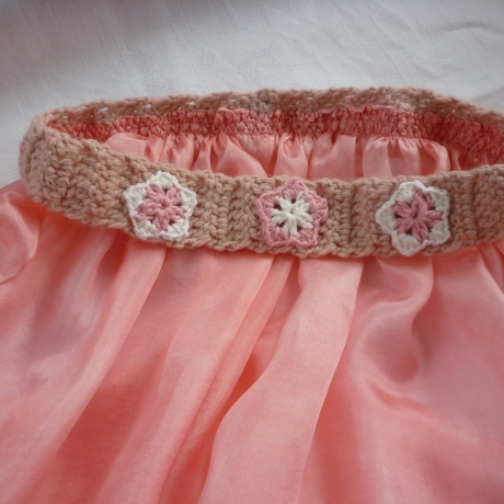 TausendschönStoffpuppen: Feenschleier aus Seide, pflanzengefärbt 