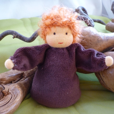 Wurzelkind für den Jahreszeitentisch