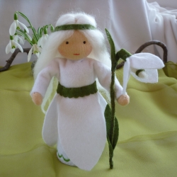 Blumenkind Schneeglöckchen