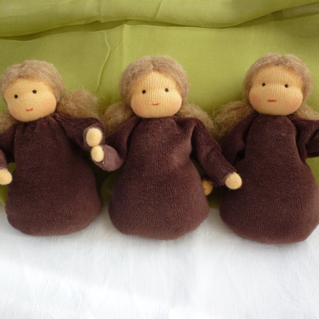 TausendschönStoffpuppen: Wurzelkind 