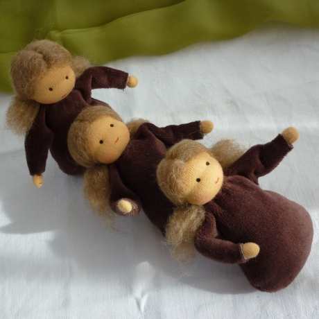 TausendschönStoffpuppen: Wurzelkind 