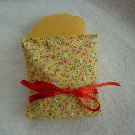 Steckbettchen für kleine Puppen