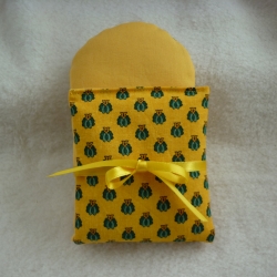 Steckbettchen für kleine Puppen