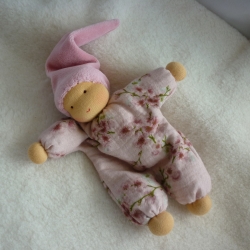 TausendschönStoffpuppen: Schlenkerchen Musselin