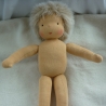 Stoffpuppe nach Art der Waldorfpuppe. Junge, blond