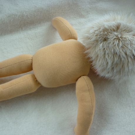 Stoffpuppe nach Art der Waldorfpuppe. Junge, blond