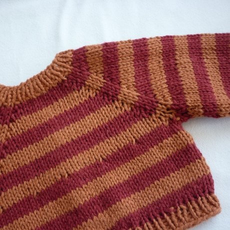 Strickpullover aus Baumwollgarn, Puppengröße bis 40 cm