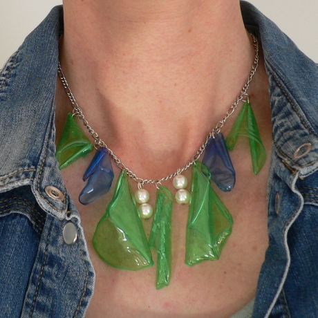 Upcycling Kette aus alten Plastikflaschen