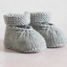 graue Babyschuhe, mit Riemchen, 0-3 Monate, gestrickt, aus Wolle