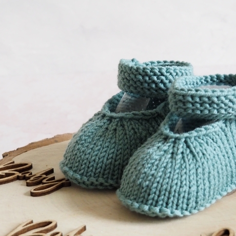 Babyschuhe mit Riemchen und Knopf, smaragdfarben,  0-3 Monate