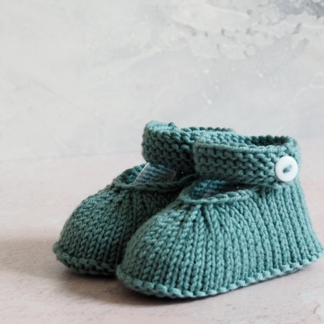 Babyschuhe mit Riemchen und Knopf, smaragdfarben,  0-3 Monate