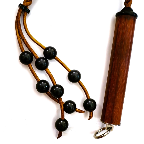 Flagrum/Play. Geissel, Peitsche, Flogger. BDSM