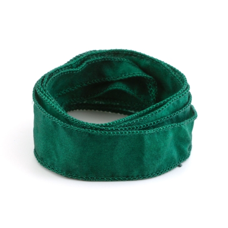 Handgefertigtes Habotai-Seidenband Tannengrün 1m Schmuckband