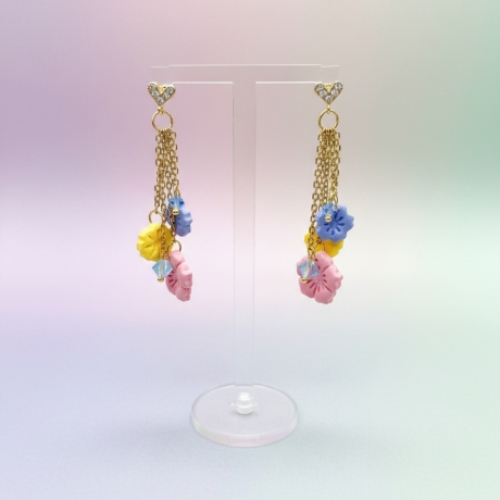 Flower Cascade – Verspielte Blüten-Ohrringe