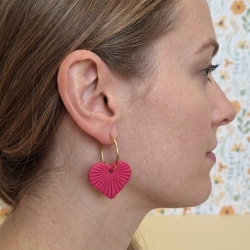 Handgemachte Herz-Creolen | Strukturiertes Polymer Clay | BOHO