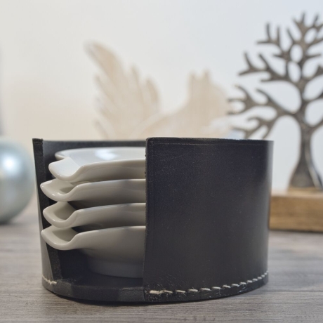 4er Set Porzellan Aschenbecher - Motiv: Historische Lokomotiven