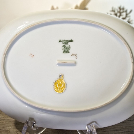 Hutschenreuther 10 Konfekttellerchen und eine Schale