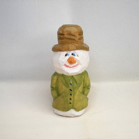 Schneemann, hand geschnitzt und bemalt