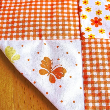 Patchworkdeckchen♥Sommer-orange♥genäht von Hobbyhaus