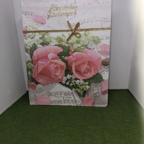 Klappdeckelbox mit Serviettenmotiv Notenblatt - Rosen