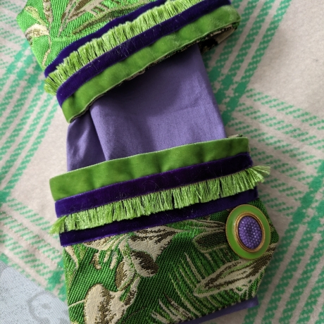 Armschmuck, Blusenmanschetten, vergoldete Knöpfe, Einzelstück