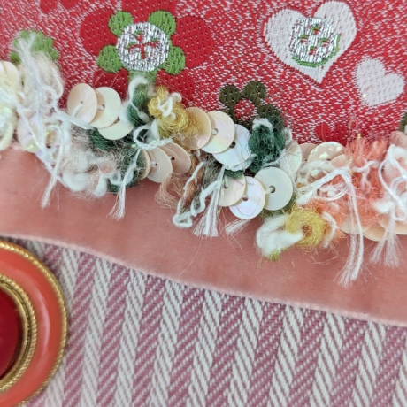 Armschmuck, Blusenmanschetten, vergoldete Knöpfe, Einzelstück