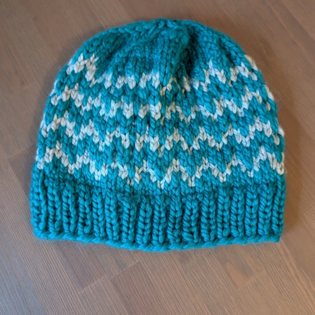 Kuschelige Wintermütze - handgestrickt
